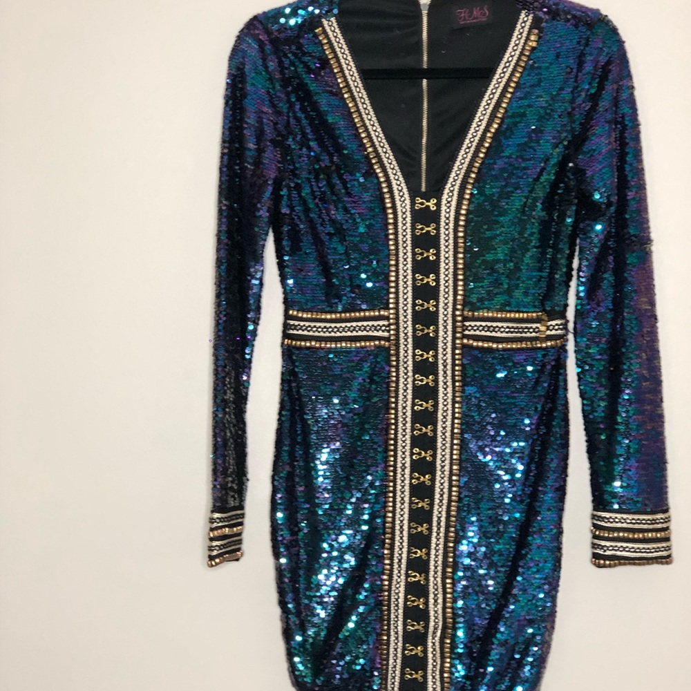 Mermaid color dress with gold detailing